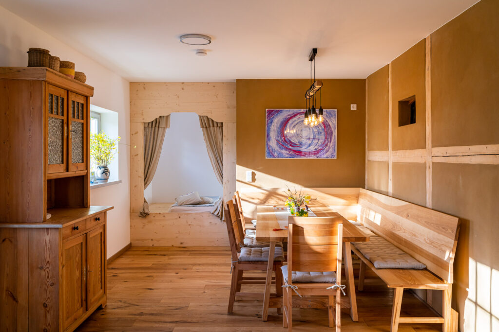 Barrierefreies Bett im Erdgeschoss